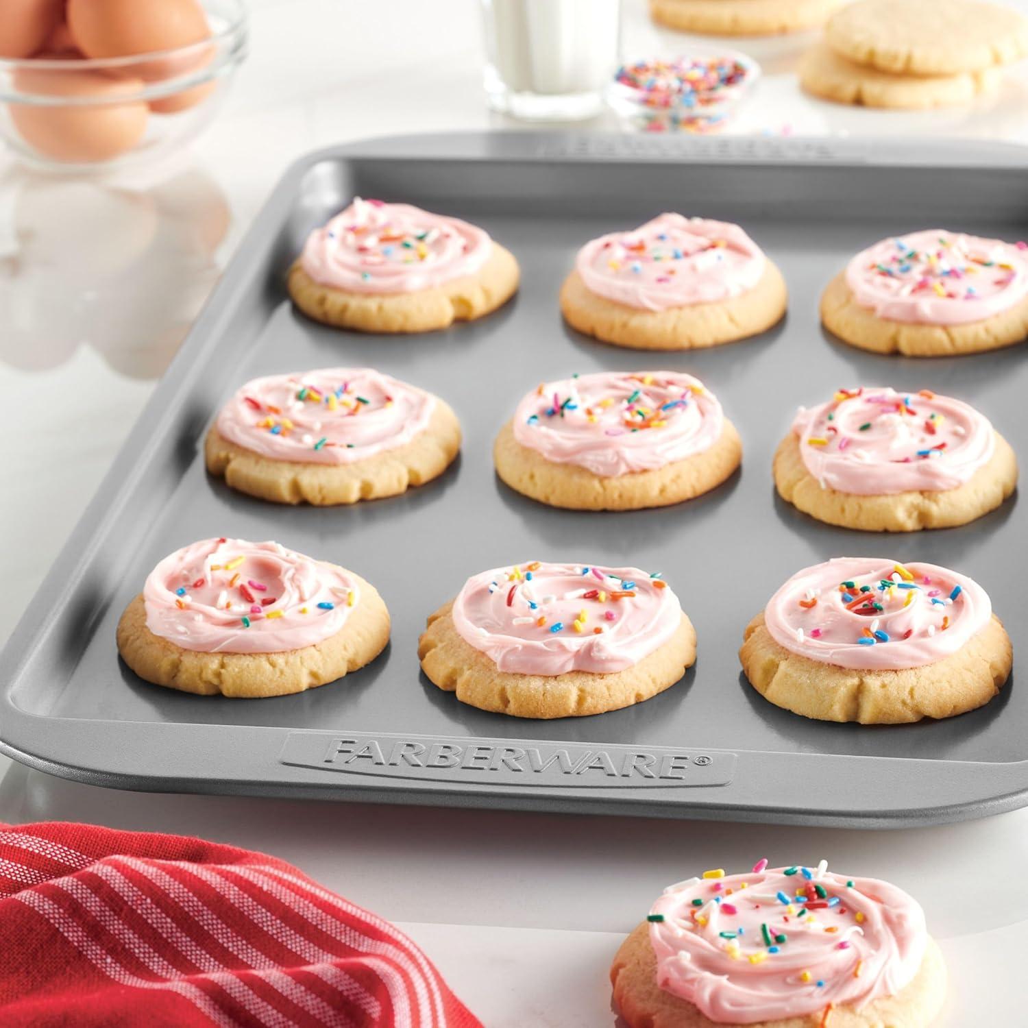 imageFarberware Nonstick Bakeware Nonstick Cookie Sheet  Baking Sheet  10 Inch x 15 Inch Gray11 x 17 1 piece